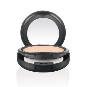 MAC-Puder-Studio_Fix_Powder_Foundation